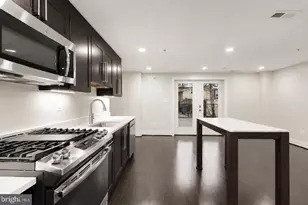 1331 K St SE, Washington, DC 20003 - Photo 18