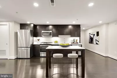1331 K Street SE #102, Washington, DC 20003 - Photo 4