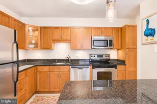 2141 P St NW, Washington, DC 20037 - Photo 6