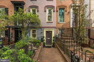 606 E St SE, Washington, DC 20003 - Photo 2