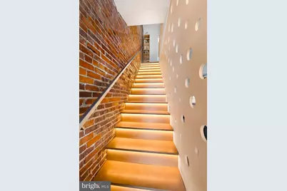 619 10th Street NE, Washington, DC 20002 - Photo 8