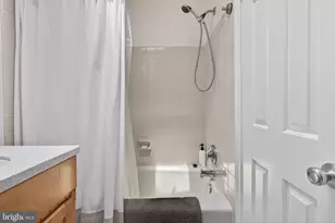 4625 MacArthur Blvd NW, Washington, DC 20007 - Photo 24
