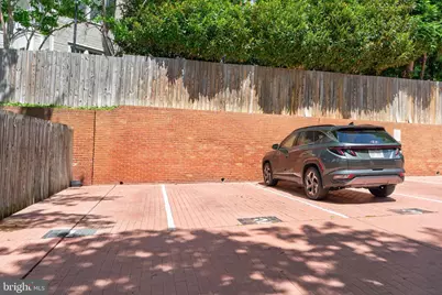 4625 Macarthur Boulevard NW #B, Washington, DC 20007 - Photo 32