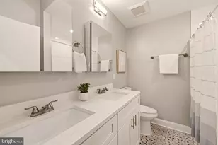1824 D St NE, Washington, DC 20002 - Photo 12