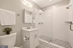 1824 D St NE, Washington, DC 20002 - Photo 18