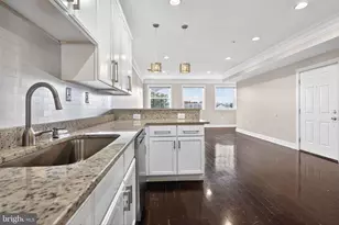 3223 Warder St NW, Washington, DC 20010 - Photo 6