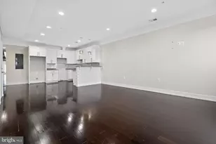 3223 Warder St NW, Washington, DC 20010 - Photo 12