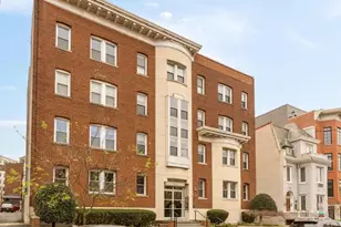 2114 N St NW, Washington, DC 20037 - Photo 2
