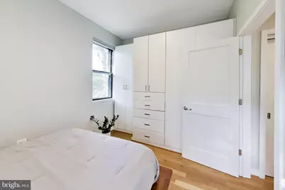 116 N Carolina Avenue SE #204, Washington, DC 20003 - Photo 12