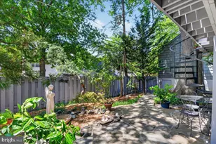 5420 MacArthur Blvd NW, Washington, DC 20016 - Photo 40