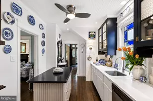 5420 MacArthur Blvd NW, Washington, DC 20016 - Photo 12