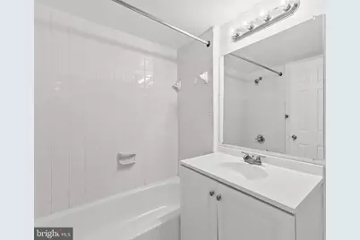 1303 P Street NW #2, Washington, DC 20005 - Photo 16