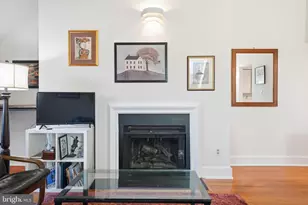 301 G St NE, Washington, DC 20002 - Photo 4