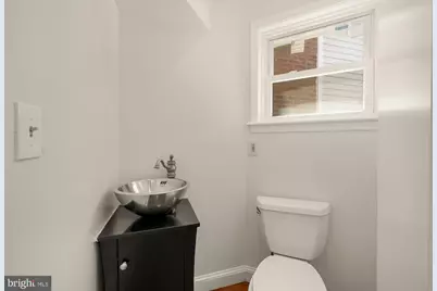 601 L Street NE, Washington, DC 20002 - Photo 32