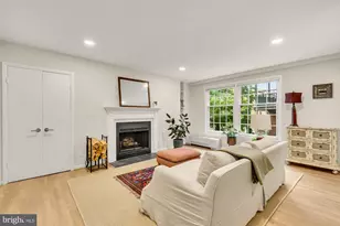 1880 Columbia Rd NW, Washington, DC 20009 - Photo 2