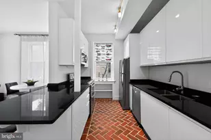1725 17th St NW, Washington, DC 20009 - Photo 2