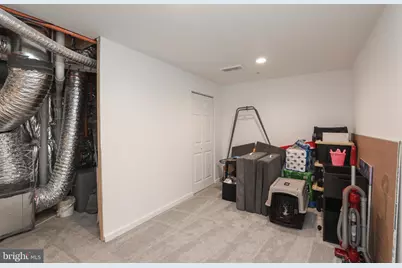 1024 Cook Drive SE, Washington, DC 20032 - Photo 36