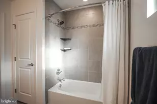 1024 Cook Dr SE, Washington, DC 20032 - Photo 16