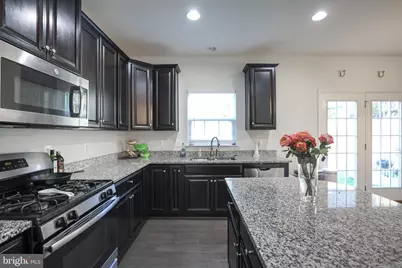 1024 Cook Drive SE, Washington, DC 20032 - Photo 2