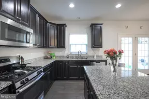 1024 Cook Dr SE, Washington, DC 20032 - Photo 2