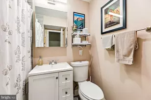 335 N St SW, Washington, DC 20024 - Photo 16