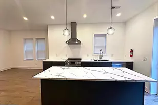 733 Gresham Pl NW, Washington, DC 20001 - Photo 2