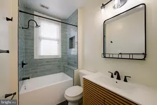 764 13th St SE, Washington, DC 20003 - Photo 20