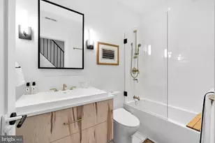 810 North Carolina Ave SE, Washington, DC 20003 - Photo 44