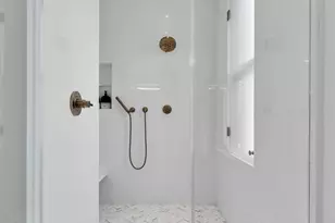 810 North Carolina Ave SE, Washington, DC 20003 - Photo 64