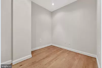 1210 R Street NW #215, Washington, DC 20009 - Photo 14