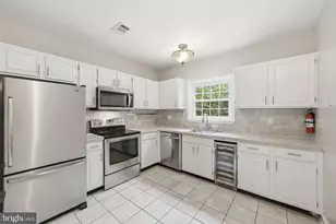 4305 Massachusetts Ave NW, Washington, DC 20016 - Photo 4