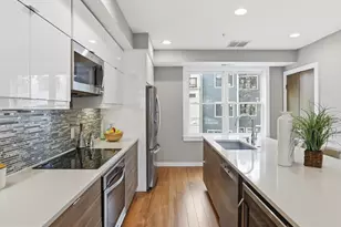 1242 New Jersey Ave NW, Washington, DC 20001 - Photo 6