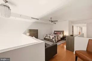 912 F St NW, Washington, DC 20004 - Photo 16