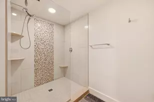 912 F St NW, Washington, DC 20004 - Photo 22