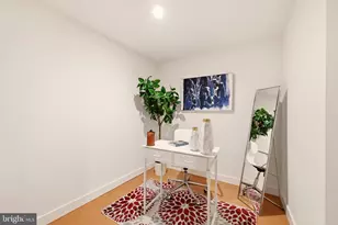 912 F St NW, Washington, DC 20004 - Photo 20