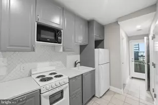706 12th St NE, Washington, DC 20002 - Photo 34