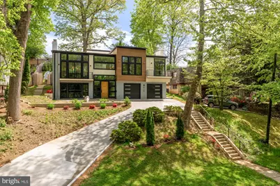 8165 E Beach Drive NW, Washington, DC 20012 - Photo 1