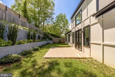 8165 E Beach Drive NW, Washington, DC 20012 - Photo 44
