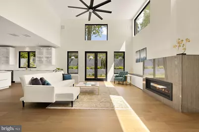 8165 E Beach Drive NW, Washington, DC 20012 - Photo 16