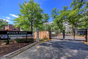 332 N St SW, Washington, DC 20024 - Photo 24