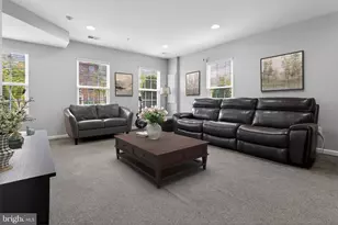 2526 Baldwin Cres NE, Washington, DC 20018 - Photo 4