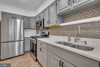 1527 Montana Avenue NE, Washington, DC 20018 - Photo 6