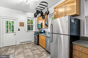 1032 Kenyon St NW, Washington, DC 20010 - Photo 12