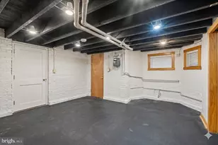 1032 Kenyon St NW, Washington, DC 20010 - Photo 28