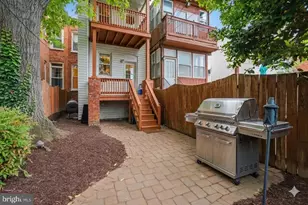 1032 Kenyon St NW, Washington, DC 20010 - Photo 32