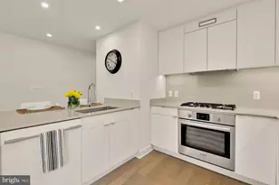 37 L St SE, Washington, DC 20003 - Photo 20