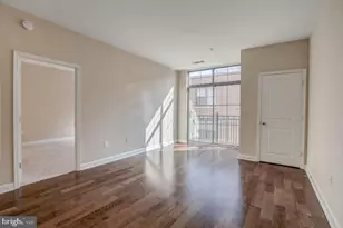 1111 25th St NW, Washington, DC 20037 - Photo 4
