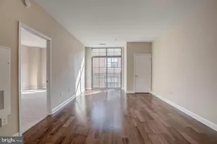 1111 25th St NW, Washington, DC 20037 - Photo 2