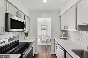 3450 Summit Ct NE, Washington, DC 20018 - Photo 12