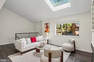 3450 Summit Ct NE, Washington, DC 20018 - Photo 8